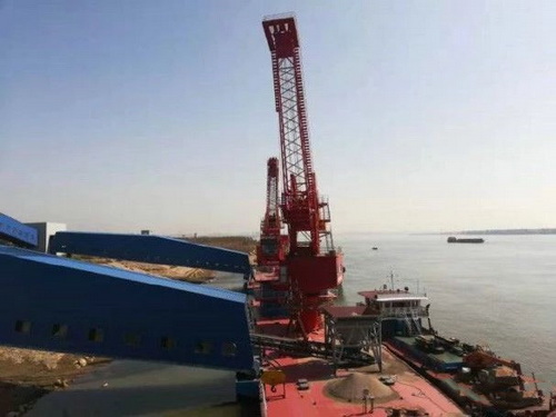 湖北一永久性砂石集并中心建成,總投資約2.5億元,年設計吞吐量360萬噸