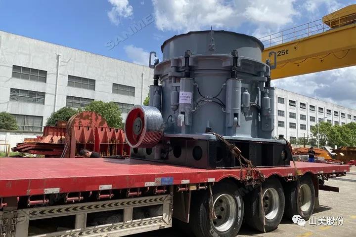 發貨|上海山美股份4臺大型圓錐破碎機奔赴河南信陽時產1400噸尾礦制砂項目現場