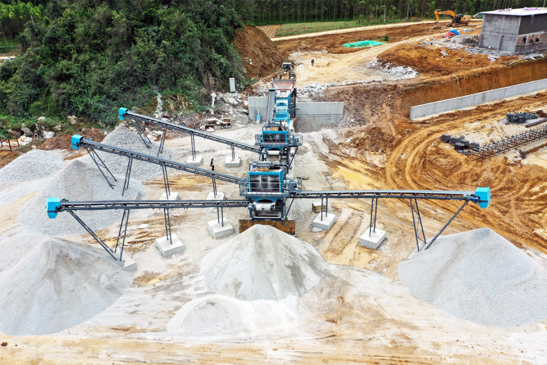 投產|山美雪橇式模塊化破碎篩分裝備助力廣西石灰石破碎項目建設
